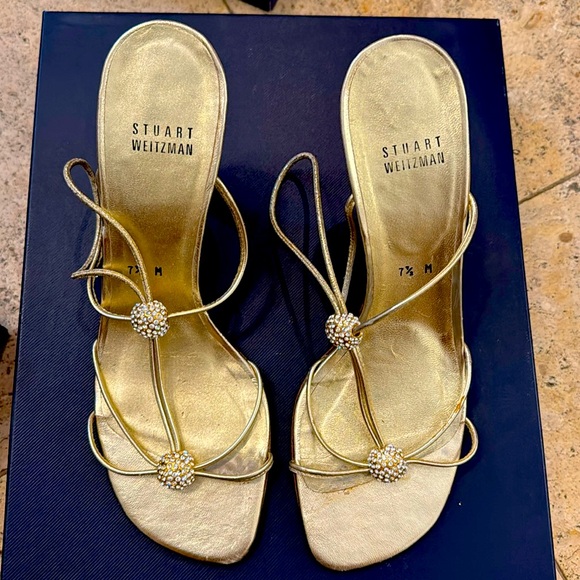 Gold Stuart weitzman sandals good condition - Picture 1 of 3